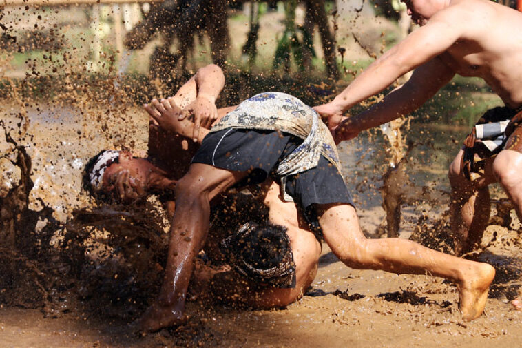 Mepantigan, Bali - Wanderela