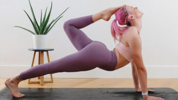 6 Poses to Renew Your Body & Mind