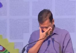 Arvind Kejriwal cries at Event