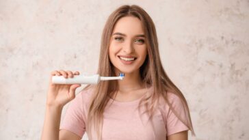 Best electric toothbrushes in India