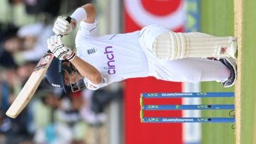 fastest cricketer to complete 11000 Test runs