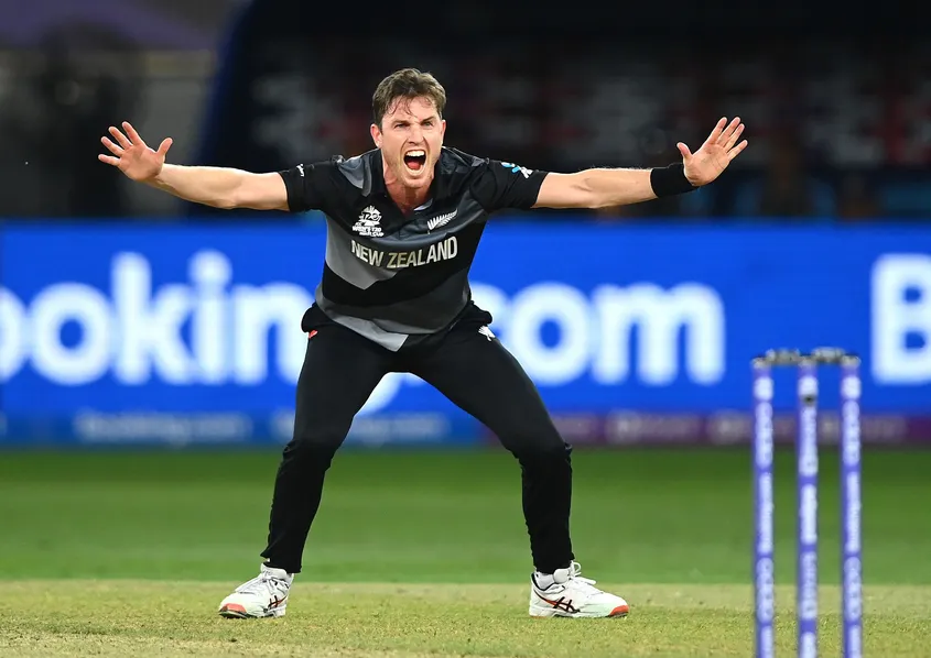 Adam Milne receives NZC contract