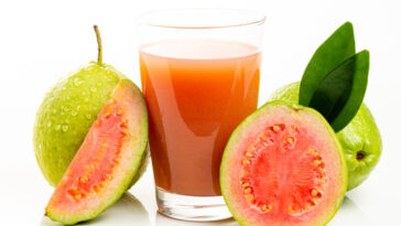 6 Health Benefits of Guava Juice