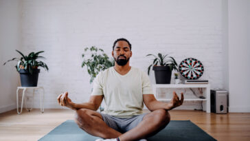 Two mindfulness meditation exercises to try