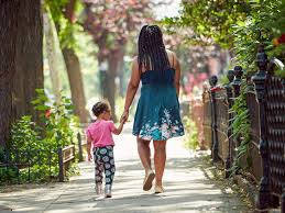 5 benefits of walking after eating