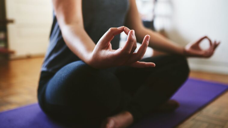 How to Meditate: 12 Simple Steps for Beginners of Starting Meditation