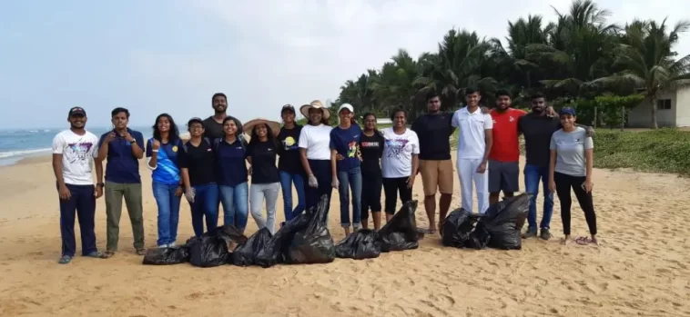 Kiren Rijiju Participates in Beach Cleaning Programme in Chennai