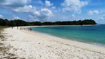 Lazarus Island, Singapore  - Wanderela