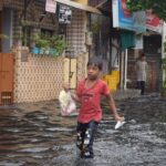 Gujarat floods: Amit Shah reviews situation, assures presence of ample rescue teams