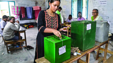 West Bengal Panchayat Re-Polls: Repolling in nearly 700 booths of 5 districts