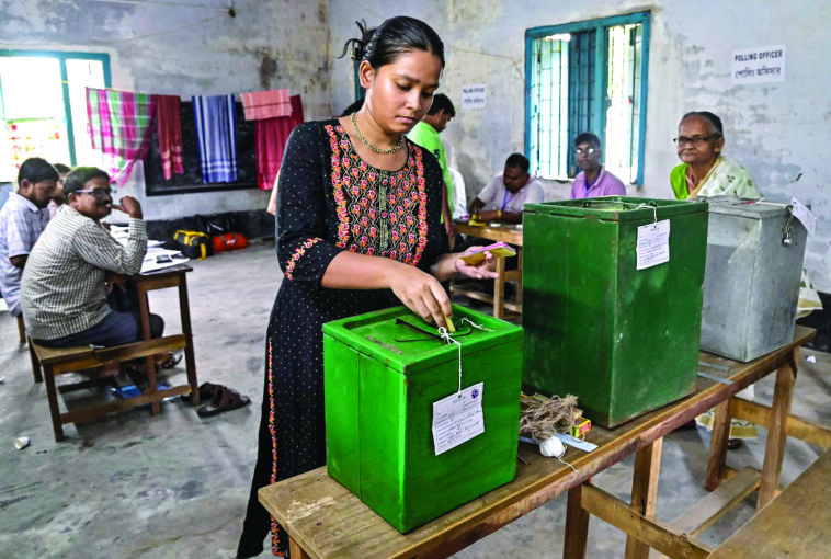 West Bengal Panchayat Re-Polls: Repolling in nearly 700 booths of 5 districts