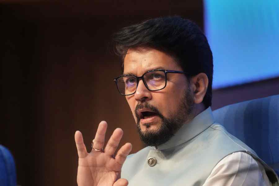 Manipur debate: Anurag Thakur appeals with folded hands; Congress replies, "Stop drama"