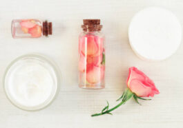 10 Benefits of Rose Water on Face
