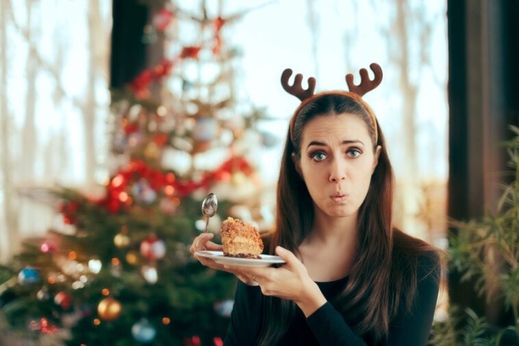 How to Enjoy the Holidays Without Putting on Weight