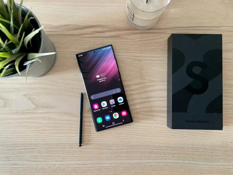 LCD, OLED, AMOLED display on phones: Difference, benefits, drawbacks, and more explained