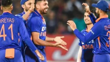 Curtly Ambrose, former West Indies cricketer, praises India pacer "highly effective."