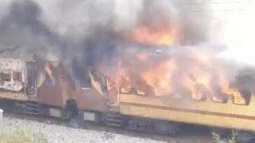Massive Fire Engulfs 3 Coaches Of Falaknuma Express. Passengers Safe, No Casualties Reported
