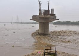 Yamuna water level Incresing