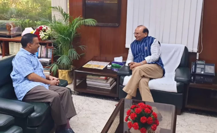 After being nudged by the Supreme Court, Kejriwal and LG Saxena had a meeting over the Delhi electrical commission.