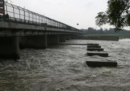 Yamuna Alert: River Yamuna has crossed warning level in Delhi
