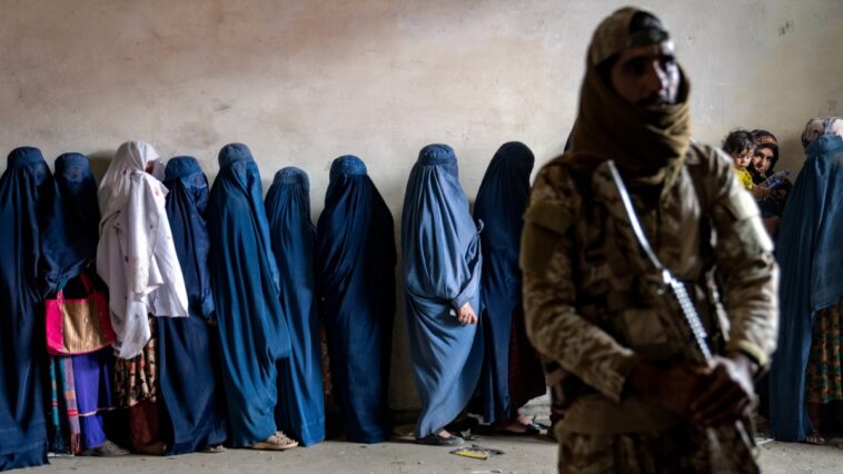 Taliban now bans women's beauty salons in Kabul and other provinces in Afghanistan