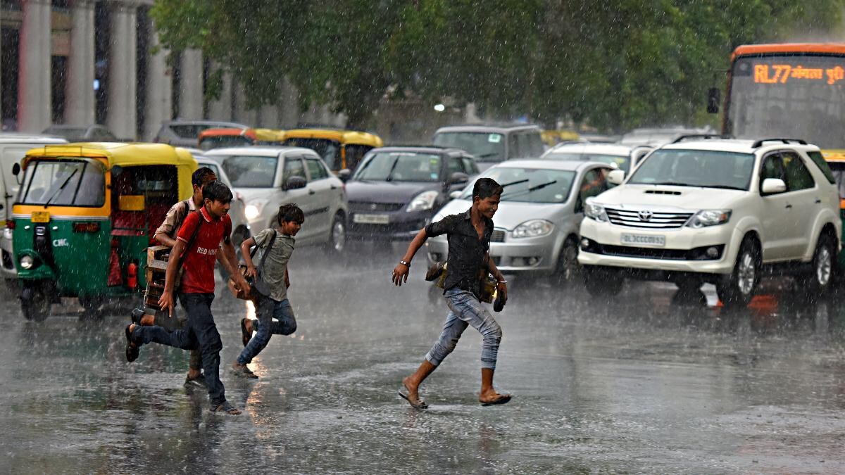 Delhi wakes up to rain lashing several parts of the city