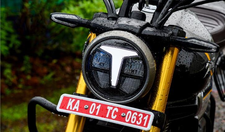 Review of TVS Ronin: Rebel without a cause