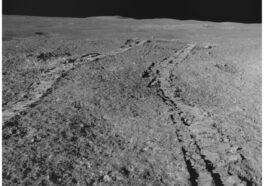 Rover Pragyan Faces Big Crater On Moon Walk