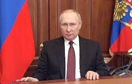 Russia suffers enormous financial difficulties; Putin understands
