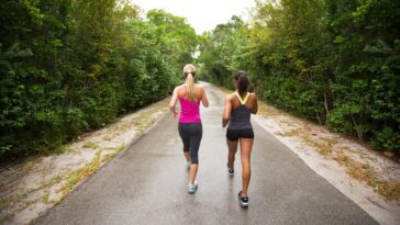 Benefits of Walking, According to Experts