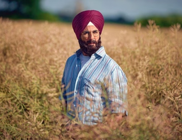 Akshay Kumar releases Mission Raniganj poster, internet notes he substituted India with Bharat.