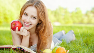 Good and Unhealthy Fruits for Teeth
