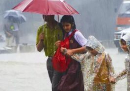 Heavy rain in Telangana closes Hyderabad schools, colleges