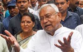 Nitish Kumar reverses school holiday cut that enraged teachers.