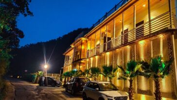 Luxury Retreats in Lansdowne: Top 5-Star Hotels for a Lavish Stay