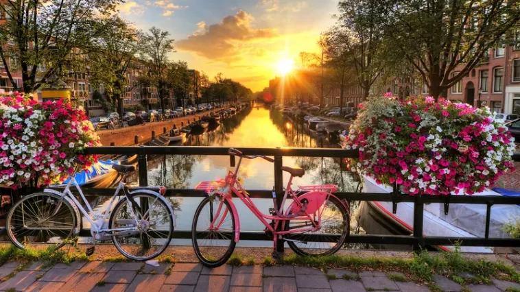 Amsterdam Escapade: A 5-Day Dutch Adventure