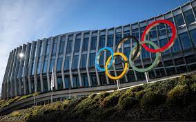 Russian Olympic Committee suspended by IOC over Ukraine move