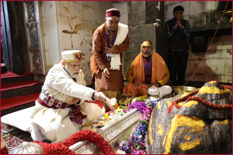 PM Modi offers prayers at Parvati Kund in Uttarakhand's Pithoragarh