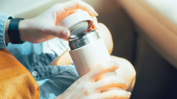 How To Clean Water Bottles And Keep Them Bacteria-Free