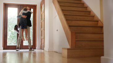 Simple Gestures That Say “I Love My Daughter”