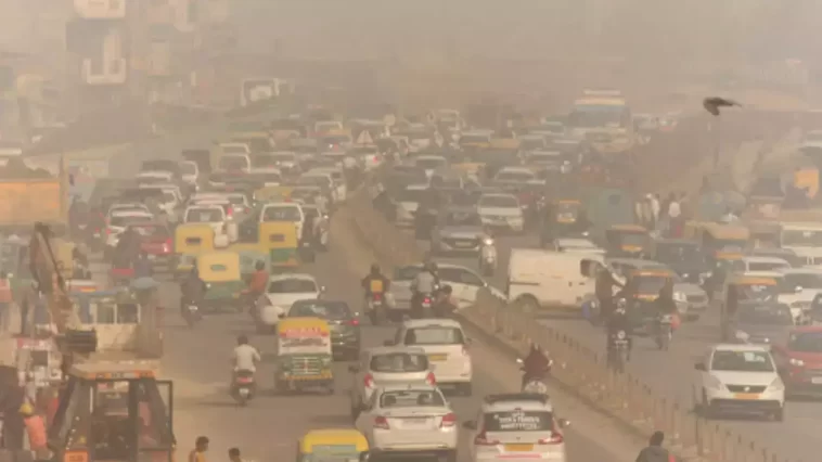 Delhi pollution severe: Schools closed for 2 days; construction ban, car curbs in place