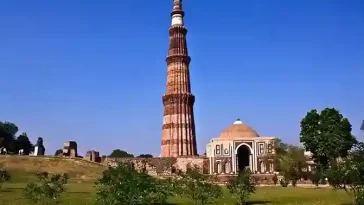 Qutub Minar: A Guide to Delhi's Towering Monument