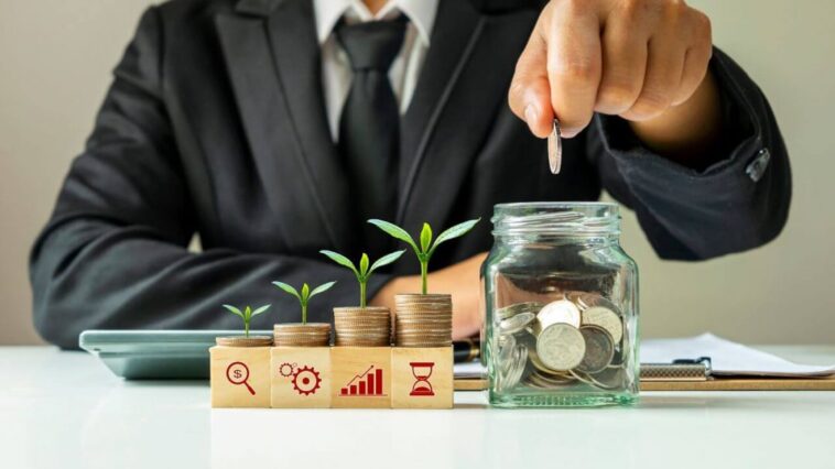 An SIP of ₹10,000 in this mutual fund would have grown to ₹2.1 crore in 21 years