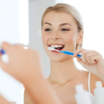 What's the right way to brush your teeth?