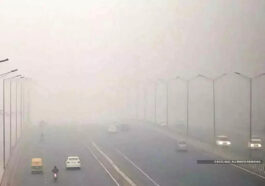 Delhi faces ‘severe plus’ air at 490 AQI; high-level meeting.