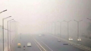 Delhi faces ‘severe plus’ air at 490 AQI; high-level meeting.