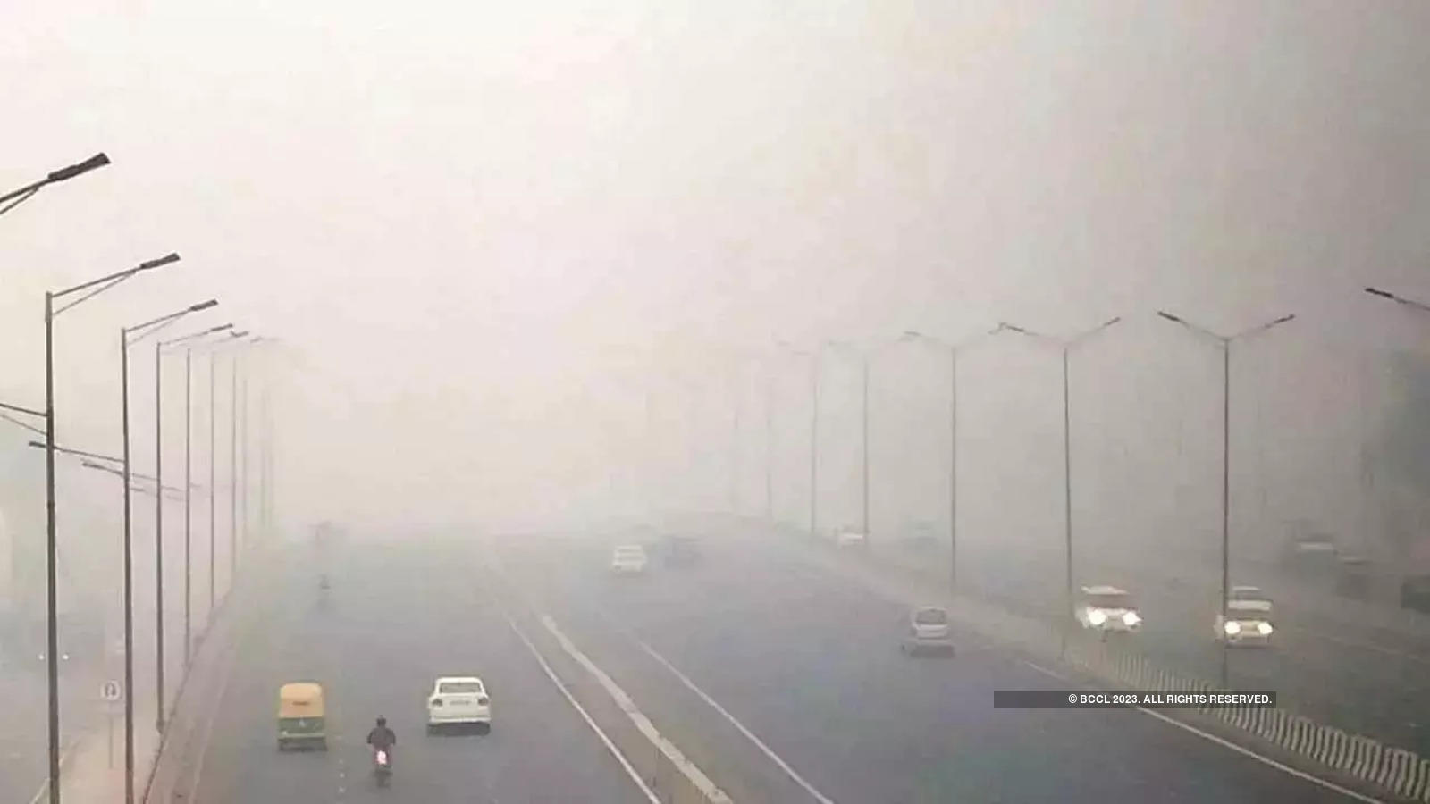 Delhi faces ‘severe plus’ air at 490 AQI; high-level meeting.