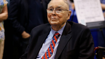 Benefits of Holding Stocks for the Long-Term