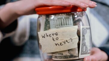 Travel Hacks : Save Money on Your Next Trip