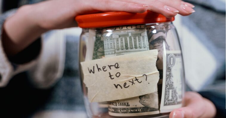 Travel Hacks : Save Money on Your Next Trip